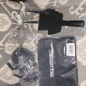 New Paul Mitchell hairstylist apron with accessories